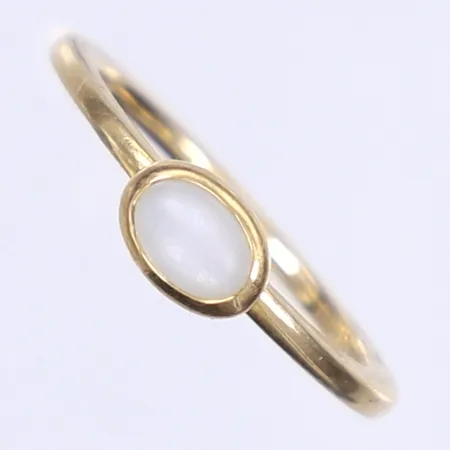 Ring Love Bead Ring Efva Attling med månsten stl:18, bredd 1,5-5,5mm, nypris 17.000sek, smärre bruksslitage, inga tillbehör, 18K Vikt: 3,9 g
