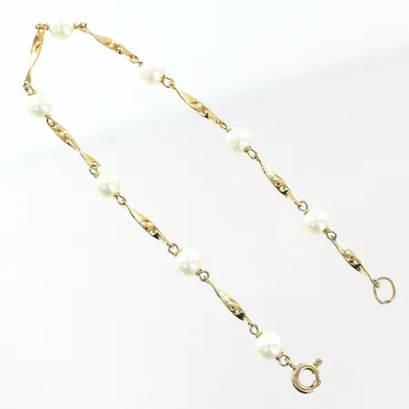 Armband med odlade pärlor Ø5mm, längd 19,2cm, 18K Vikt: 3,6 g
