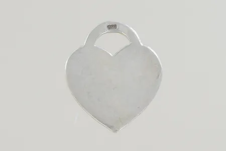 Hänge hjärta längd 2,2cm bredd 2 cm, silver Vikt: 3,2 g