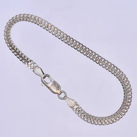Armband Fiskbenslänk längd 18,5 cm, bredd 4 mm silver 925/1000. Vikt: 4,3 g