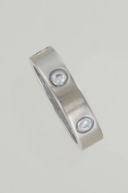 Ring Cartier YG3052, 64 med certifikat, graverad 18k Vikt: 7,4 g