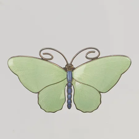 Brosch "fjäril" limegrön och blå emalj, 61x34mm, Marius Hammer (1847-1927), Bergen Norge, 930/1000 Silver 15,6g.