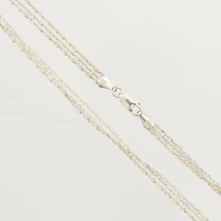 Collier Singapore treradig, längd 45cm bredd 1,5-4,5mm, GHA silver 925/1000 Vikt: 6,5 g