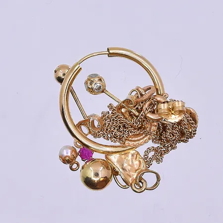 Diverse guld, 18K. Vikt: 4,2 g