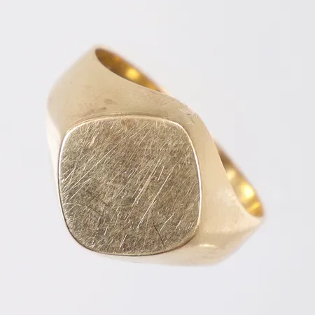 Klackring stl:19 bredd 4-19mm Stigbert för Heribert Engelbert Stockholm 1978 18K Vikt: 4,7 g