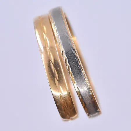 Ringar, 18K. Vikt: 5,7 g