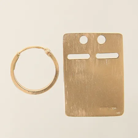 Diverse guldsmycken udda, defekta gravyr 18K  Vikt: 2,7 g