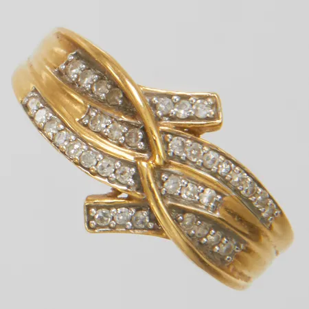 Ring med diamanter 36 x ca 0,005ct stl 19¼, bredd 2-12mm, 18K Vikt: 4,5 g