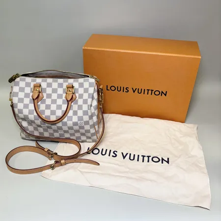 Väska Louis Vuitton Speedy 25 Damier Azur modell: M41374, mått ca 25x19x15cm, datumkod SD4156, lås, nycklar, kvittokopia från 2016, smärre fläckar invändigt, dustbag, box.