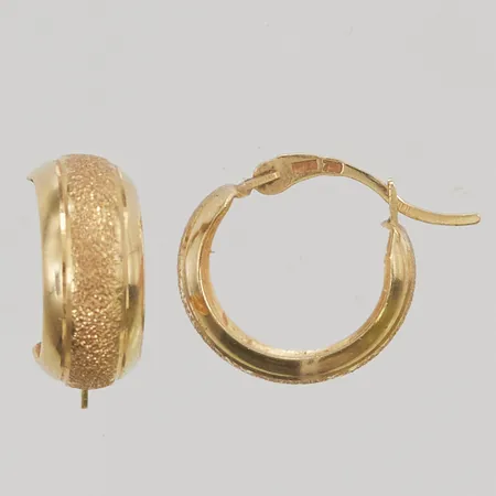 Örhängen 12mm delvis matterad 18K 1,2g.