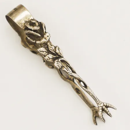 Sockertång med rosdekoration längd ca 8cm, silver 830/1000 Vikt: 12 g
