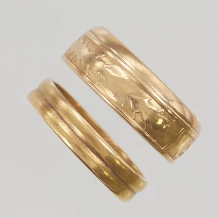 2 Ringar, gravyr, 18K 14,0g.