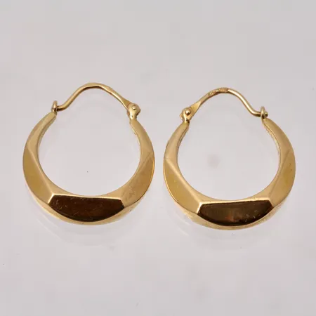Örhängen 16,9x19,6mm, bredd 4,5mm, 18K, 1,63g.
