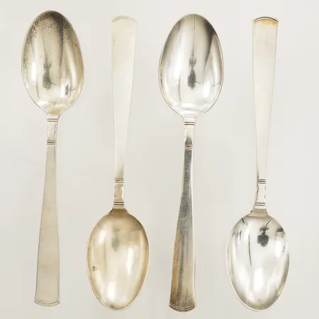 Fyra Bordsskedar modell Rosenholm längd 18cm, Guldsmedsaktiebolaget I Stockholm, bruksslitage, silver 830/1000. Vikt: 160,7 g