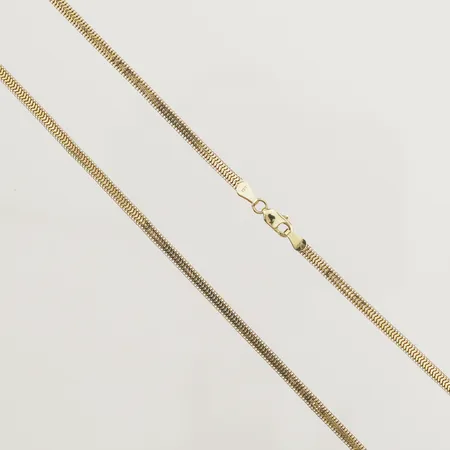 Kedja längd 55,5cm bredd 3mm, lagad länk samt ojämna länkar, 14K Vikt: 7,2 g