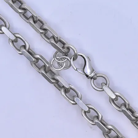 Kedja Ankarlänk längd 55 cm, bredd 10 mm silver 925/1000. Vikt: 141 g