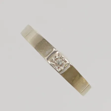 Ring skev, 18K 1,4g.