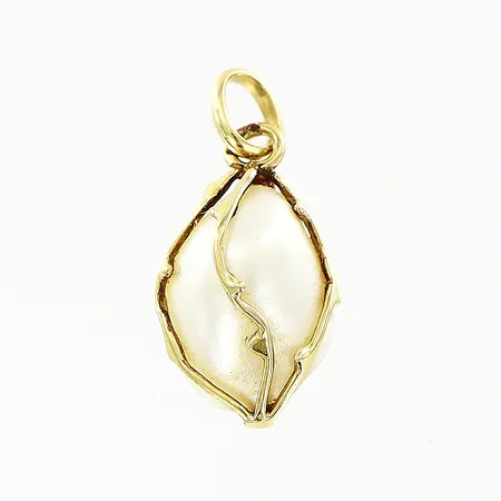 Hänge 15x7mm odlad halvpärla, 18K Vikt: 0,4 g