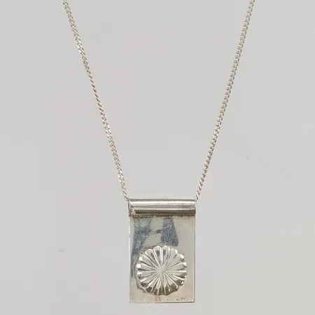 Kedja Sigvard Bernadotte 50cm hänge 24x15mm, originaletui 925/1000 Silver 6,0g.