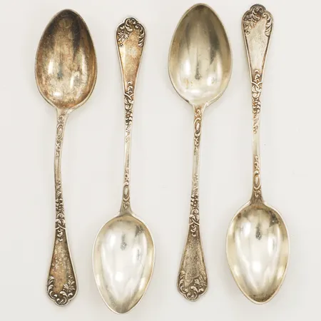 Fyra teskedar längd 10,5cm, Hallbergs Guldsmeds Ab C G, Stockholm år 1938-1941, silver 830/1000 Vikt: 43,6 g