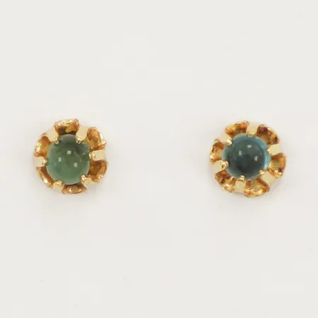Ett par örhängen med gröna stenar Ø4,8mm 18K  Vikt: 0,9 g