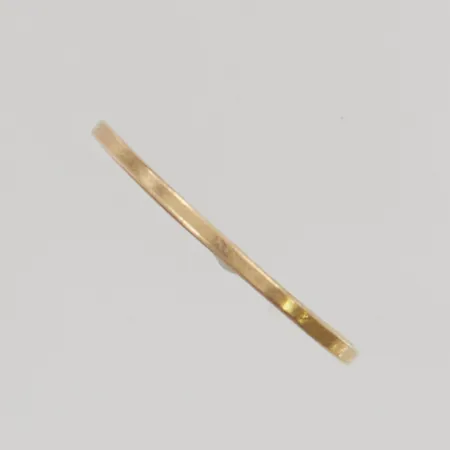 Ring stl:17¼ bredd 1mm oval 18K 0,5g.