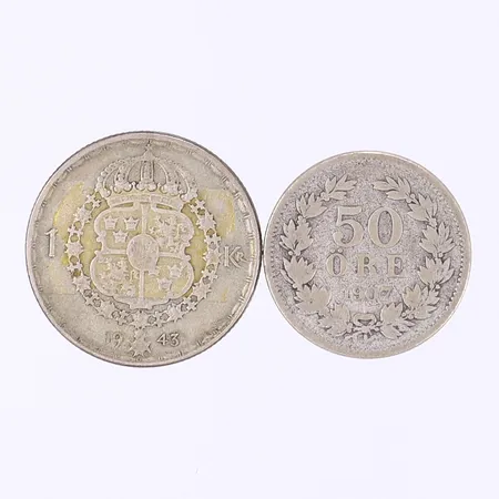 Svenska silvermynt 1kr 1943 & 50öre 1907, slitage, silver 400-600/1000 Vikt: 11,7 g