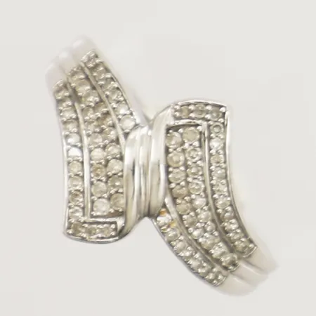 Ring med diamanter 74x0,005ct stl:19 bredd 2-14,3mm GHA Vitguld 18K Vikt: 3,7 g