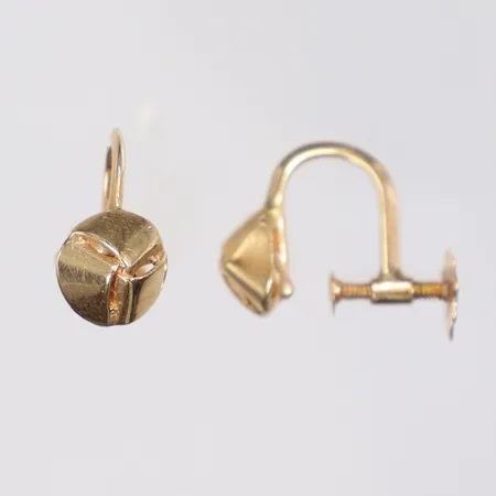 Ett par örhängen, 26x12mm, 18K Vikt: 1,8 g