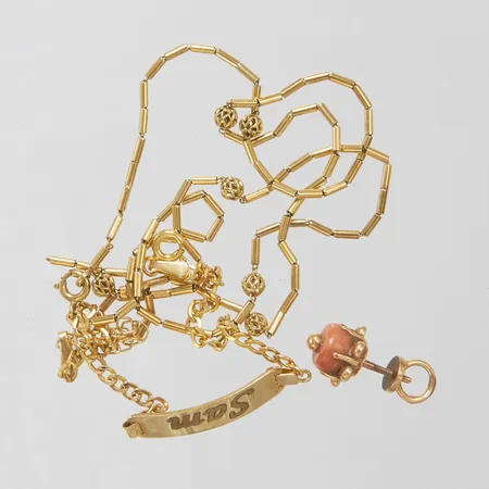 Diverse guld, defekt, gravyr, 14K, bruttovikt: 8,8g Vikt: 8,8 g
