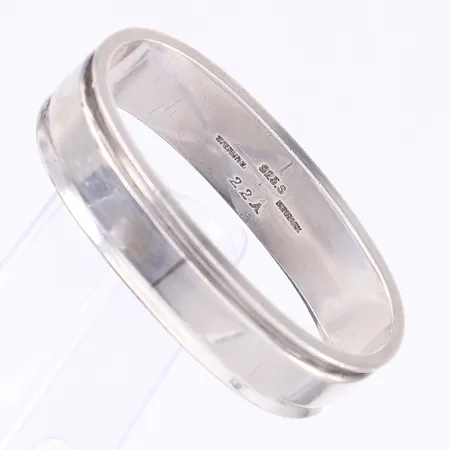 Servettring 55x28cm bredd 14mm Danska stämplar silver 925/1000 Vikt: 44,5 g
