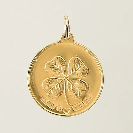 Hänge "Lycka" Sporrong 20x15mm gravyr 18K Vikt: 2,3 g