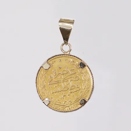 Hänge 18x28mm lira-mynt i 21K med ram i 14K  Vikt: 3,5 g