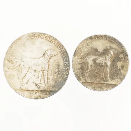 Två medaljer Svenska kennelklubben, Ø43,2-50,8mm, silver 830/1000 Vikt: 88,3 g
