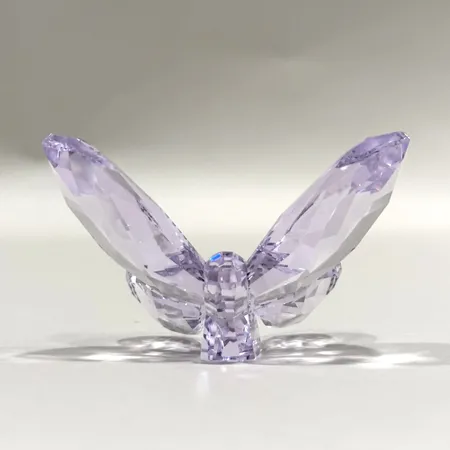 Figurin lila fjäril Swarovski 6x7mm faktablad etui 