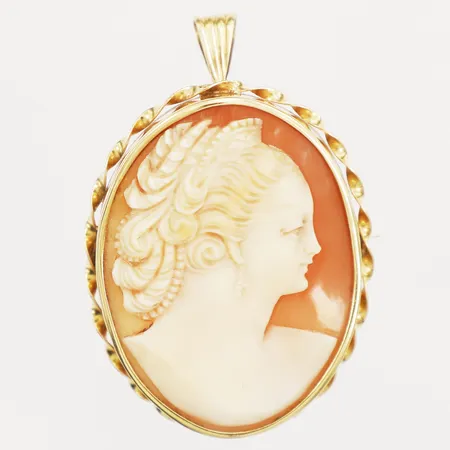 Brosch/hänge med kamé 50mm bredd 33mm tillverkad år 1947 18K bruttovikt 12,5g Vikt: 12,5 g
