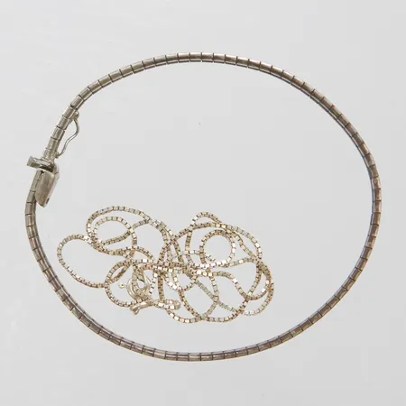 Diverse silver, defekter, brott, 830/1000 Vikt: 15,7 g