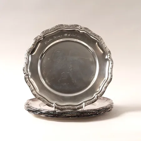 Sex pristallrikar Ø25cm, gravyr, CG Hallberg Stockholm, silver 830/1000 Vikt: 1739,7 g
