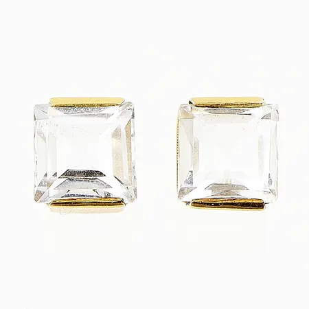 Örhängen med vita stenar längd 8,5mm, bredd 7,5mm, 18K Vikt: 4 g