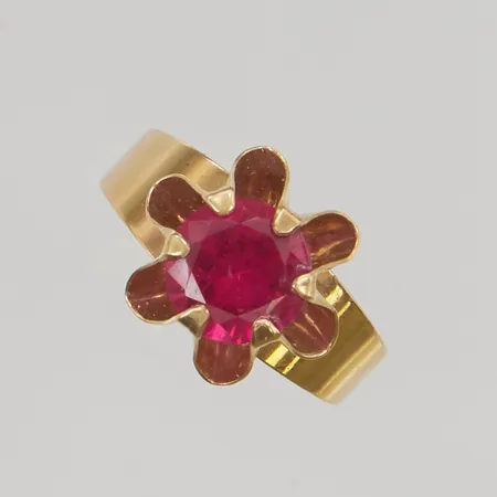 Ring stl:15½ bredd 10mm syntetisk spinell 18K 2,0g.