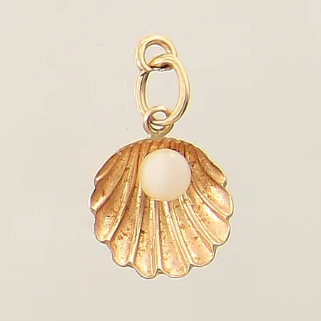 Hänge snäcka med imitationspärla 17x11mm defekt länkbit fast i ögla 18K Vikt: 0,6 g