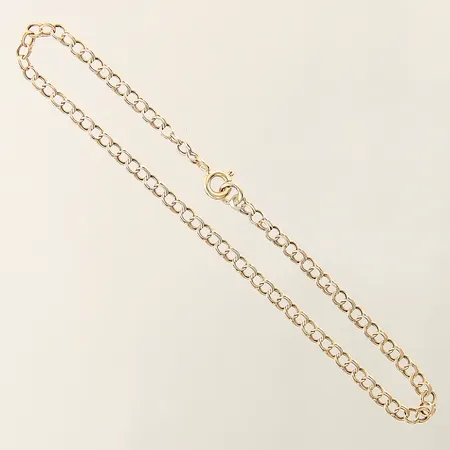 Armband Bismarck GHA längd 19,5cm bredd 2,6mm skeva länkbitar 18K Vikt: 2,2 g