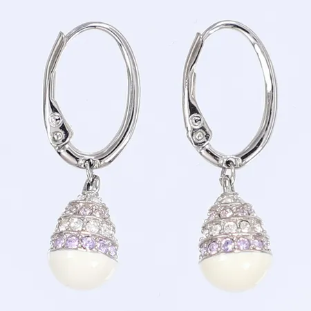 Örhängen Swarovski höjd 28mm, vitmetall, originalkartong Vikt: 0 g
