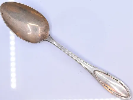 4 skedar Peter Henningsen längd 21,5 cm, silver 800/1000. Vikt: 195,8 g