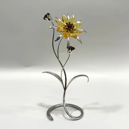 Figurin blommor "Darigold" Swarovski höjd ca 23cm vitmetall