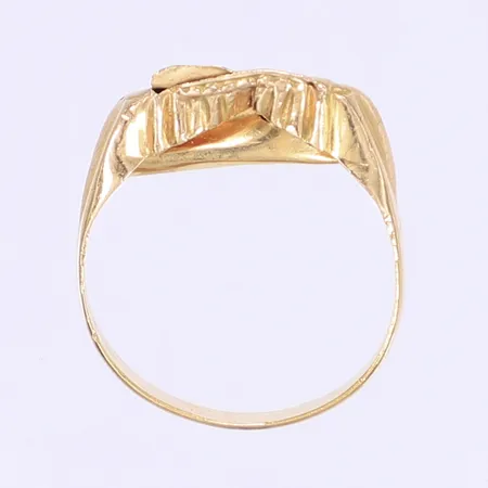 Ring defekt 18K Vikt: 2,9 g