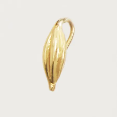 Hänge längd 9,1mm, bredd 3,6mm 18K Vikt: 0,5 g
