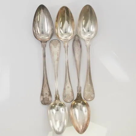 5 Äldre skedar 830/1000 Silver 296,7g.