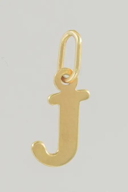 Hänge J längd 2 cm,18K Vikt: 0,8 g