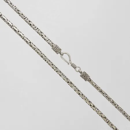 Collier längd 52,5cm, bredd 3mm, sailver 925/1000 Vikt: 28,9 g
